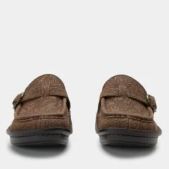 Shoes Brigid La Dee Dottie Brown Clog -Alegria Shoes Shop BRI 8117 S5 bb66757a bc0a 4e05 956b e3f0a5339356