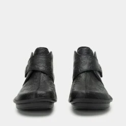 Caiti Night N Gale Boot -Alegria Shoes Shop CAT 8101 S5 3981b8cd 4e30 4dd2 b599 57cf7d9e3fbe