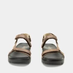Henna They Call Me Mellow Taupe Sandal 12 Henna They Call Me Mellow Taupe Sandal -Alegria Shoes Shop HEN 6141 S5