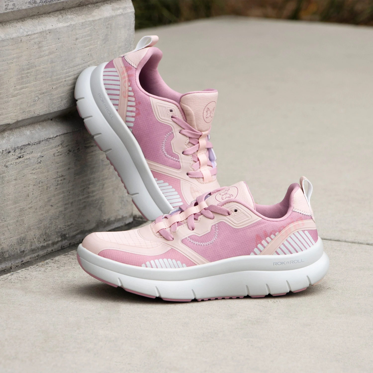 Solstyce Retro Blush Shoe 2 Solstyce Retro Blush Shoe - Image 2