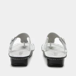 Vella Silver Sandal 8 Vella Silver Sandal -Alegria Shoes Shop VEL 6130 S3