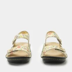 Vienna Good As Gold Sandal 12 Vienna Good As Gold Sandal -Alegria Shoes Shop VIE 6431 S5 f2498684 e5f4 43f8 852a a4e9e5306a63